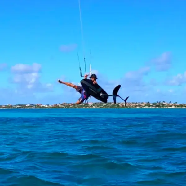 Kitesurfing action at Óbidos-Lagune