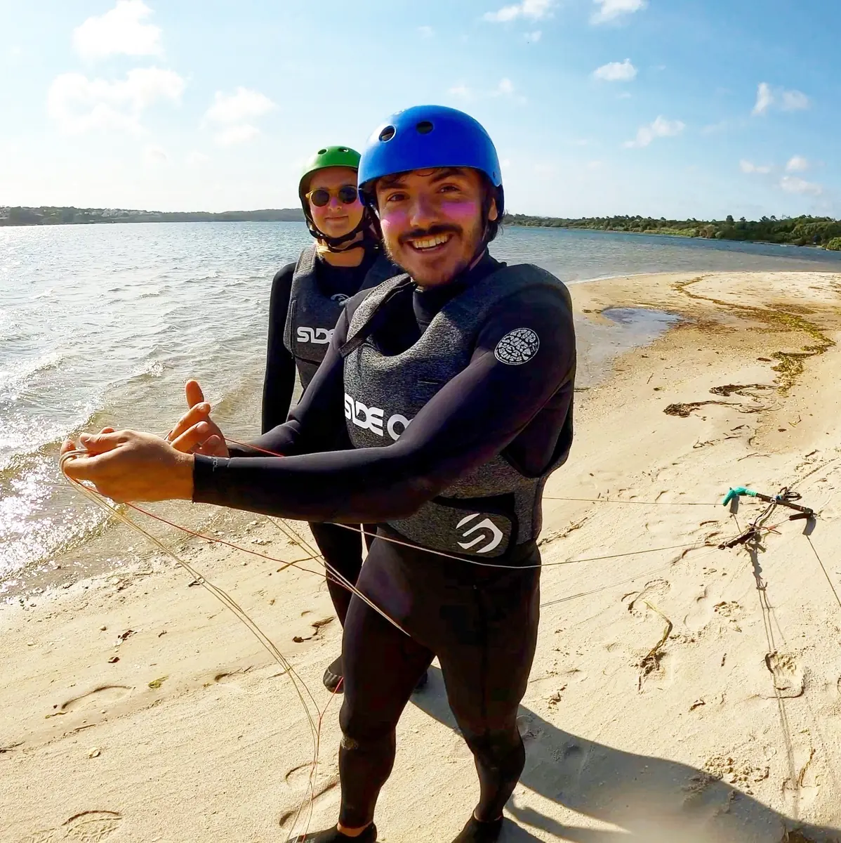 Happy kitesurf students at Óbidos-Lagune